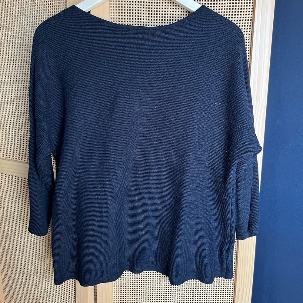H&M Basics Women’s M Sweater